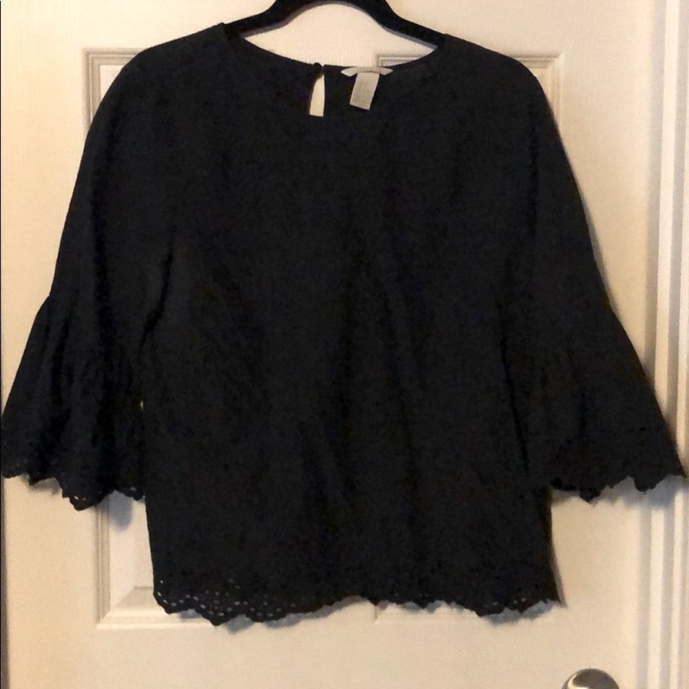 Lattice trimmed mid sleeve black blouse